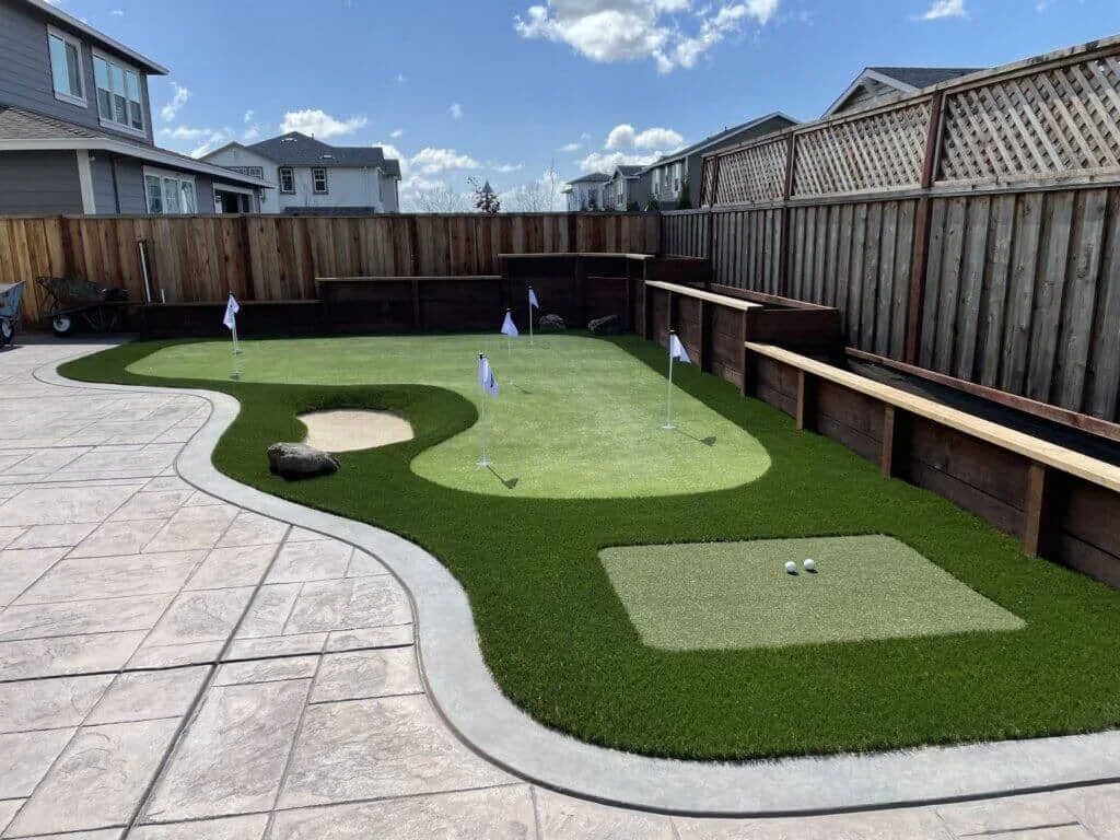 artificial grass putting greens